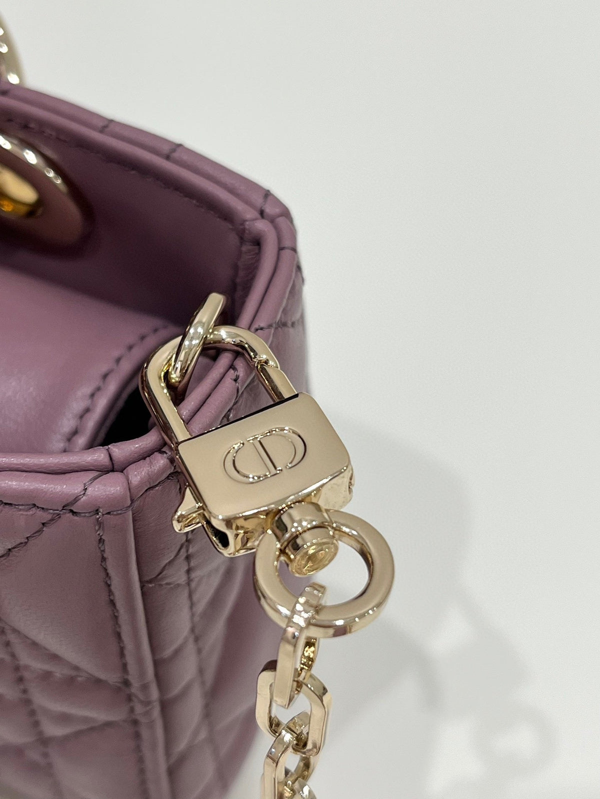 DIOR LADY D-JOY 16 MICRO PURPLE LAMBSKIN