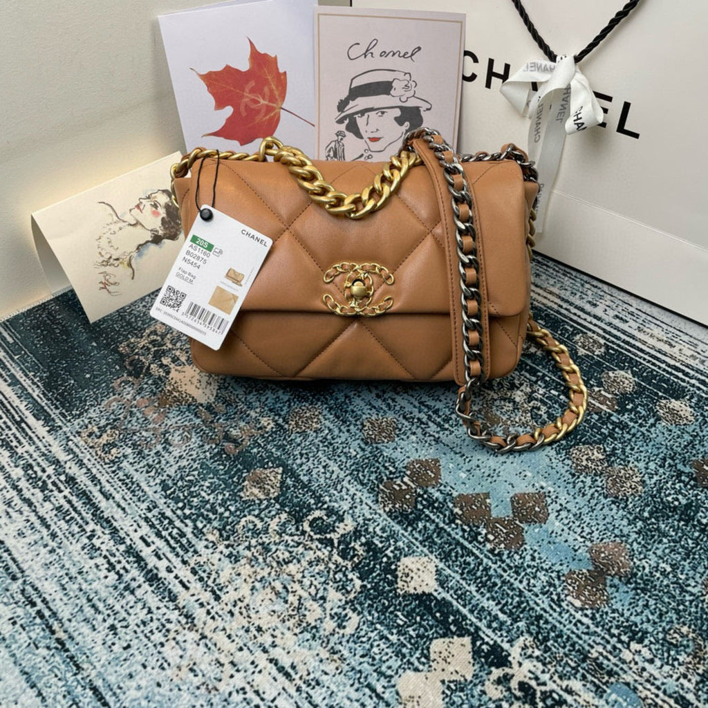 CHANEL MEDIUM 26 FLAP BAG IN PEANUT LAMBSKIN