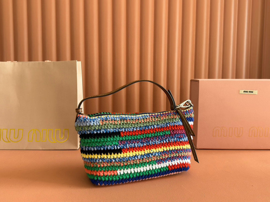 CROCHET TOTE BAG 25 IN MULTICOLORED WOVEN RAFFIA