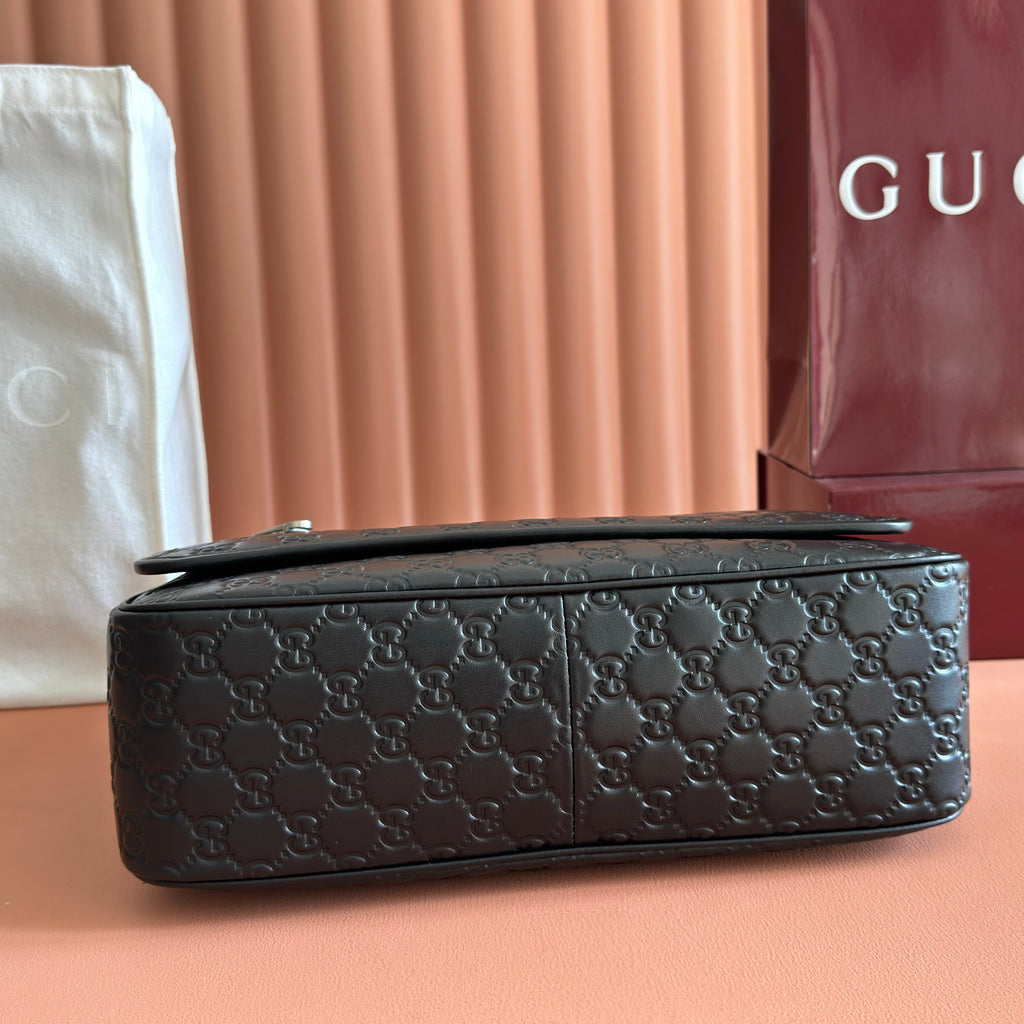 GUCCI 26S CROSSBODY BAG 33 IN BLACK EMBOSSED CALFSKIN