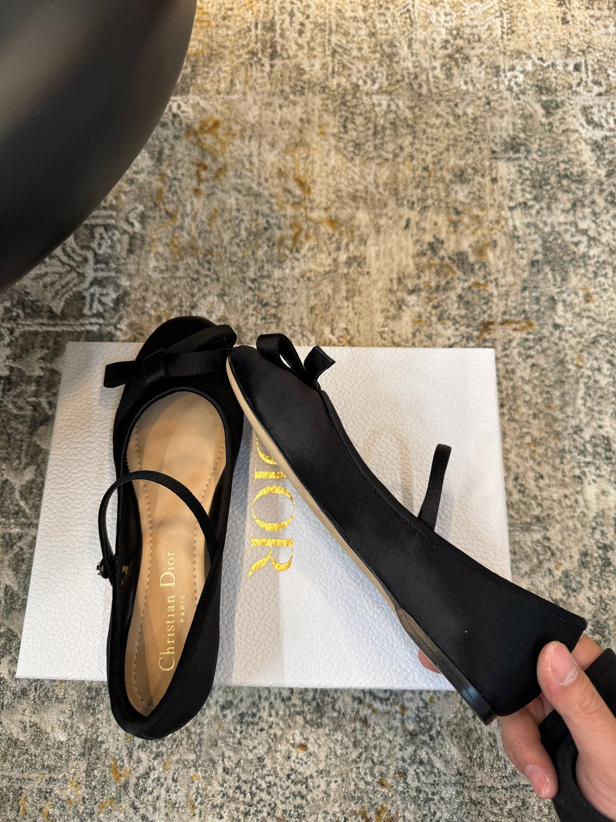 DIOR 25S LOVELY‑D BALLET FLAT 10MM IN BLACK SATIN