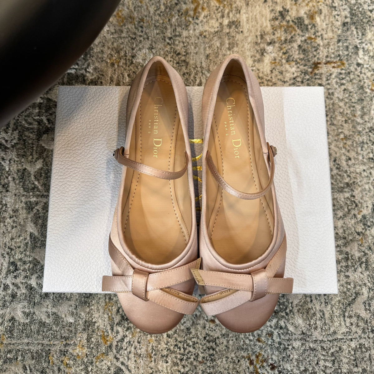DIOR 25S LOVELY‑D BALLET FLAT 10MM IN NUDE SATIN