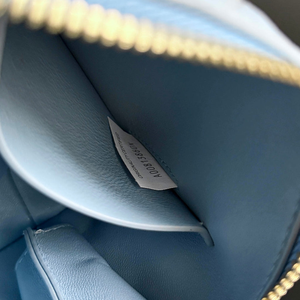 CONCERT POUCH 18.5 IN LIGHT BLUE LAMBSKIN
