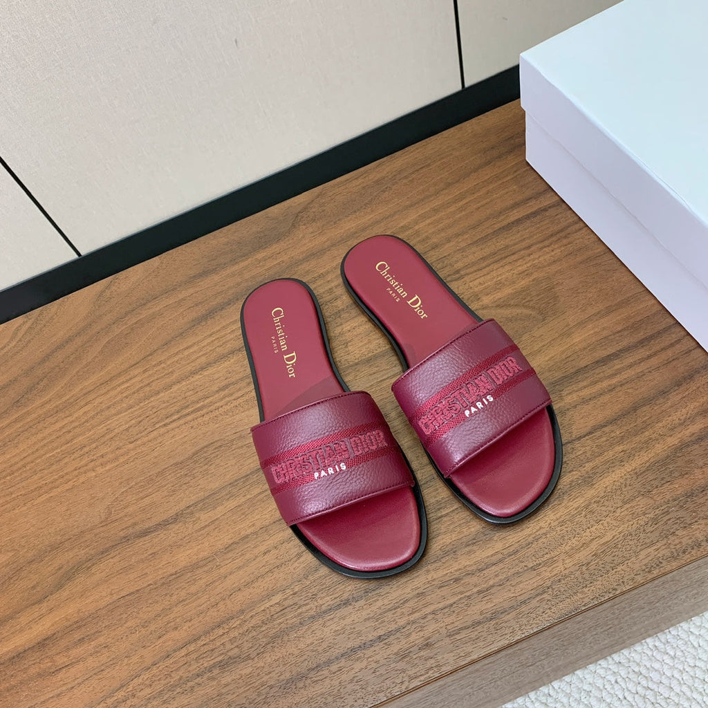 DIOR 25S DWAY SLIDE IN DARK RED CALFSKIN