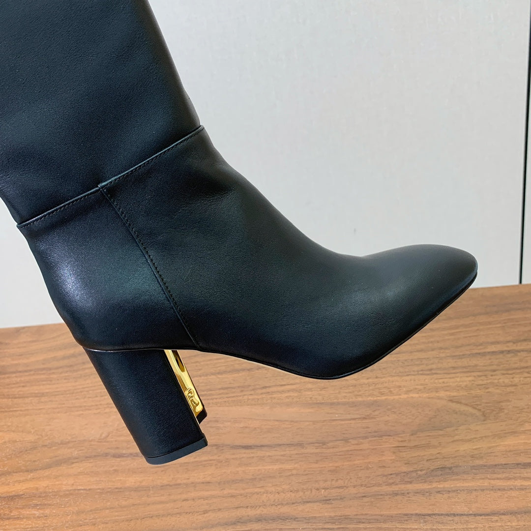 DIOR 25S KNEE-HIGH BOOTS 80 MM IN BLACK CALFSKIN WITH GOLD HARDWARE