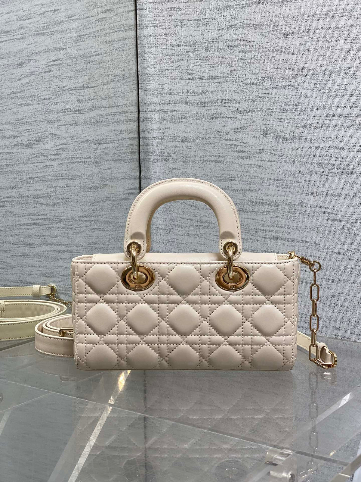 DIOR 25S SMALL LADY D-JOY 22 IN BEIGE LAMBSKIN GOLD HARDWRE
