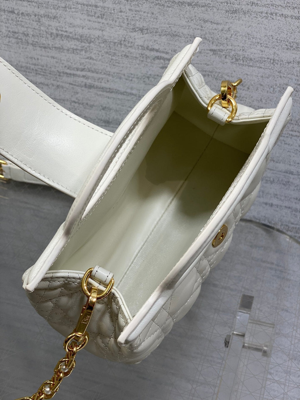 DIOR 25S JOLIE TOP HANDLE MINI BAG 18 IN WHITE CALFSKIN GOLD HARDWRE
