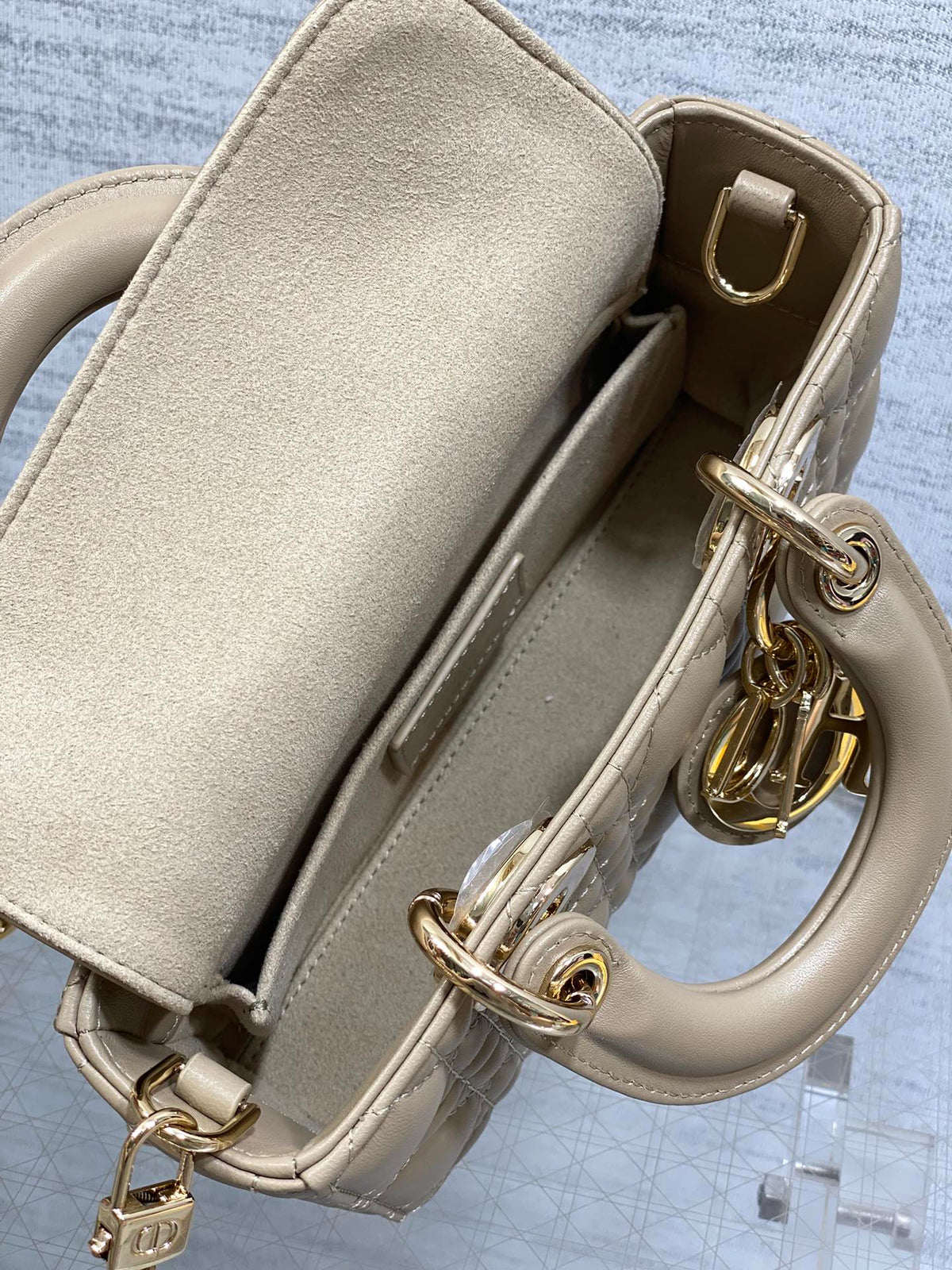DIOR 25S SMALL LADY D‑JOY BAG 19 IN DARK BEIGE CANNAGE CALFSKIN GOLD HARDWRE