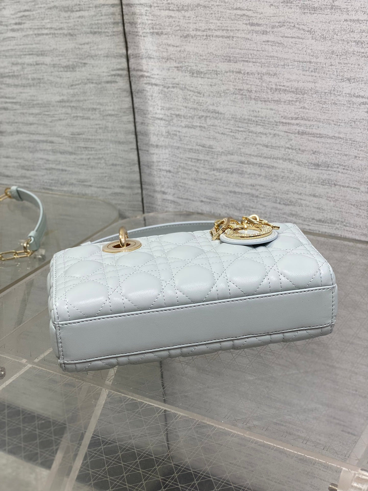 DIOR 25S SMALL LADY D‑JOY BAG 22 IN SHIRT BLUE CALFSKIN GOLD HARDWRE