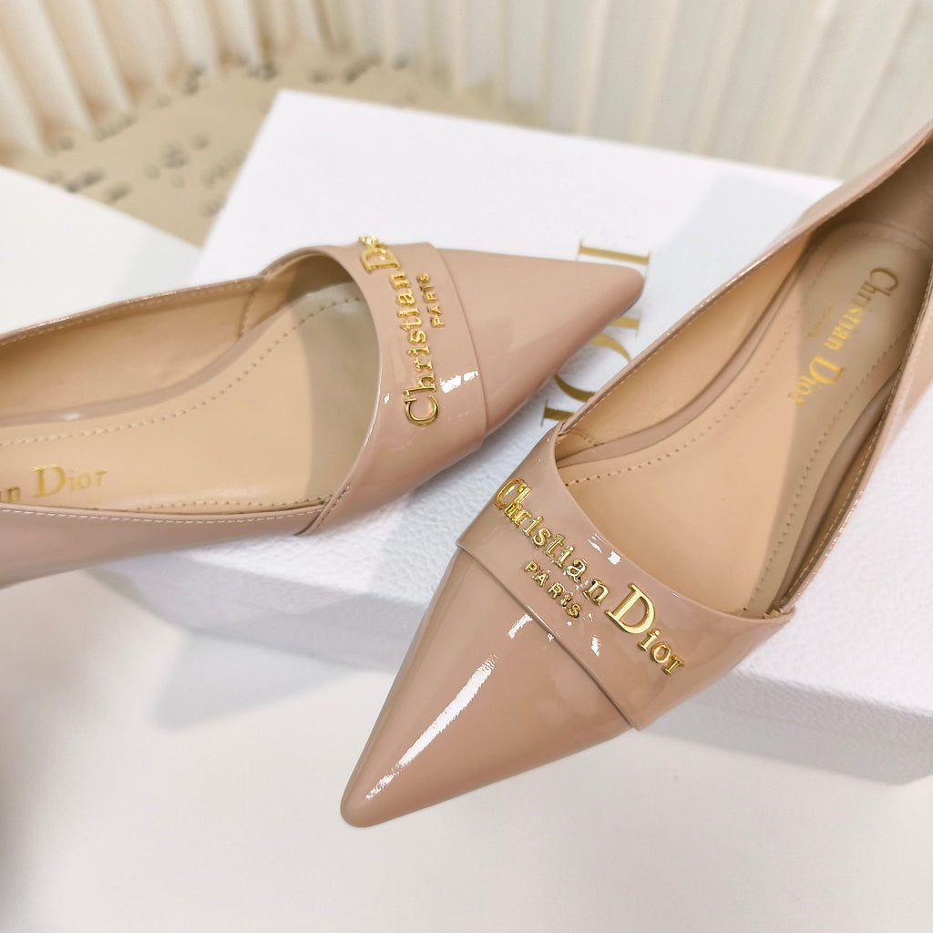DIOR POINTED BALLET FLATS 25S IN BEIGE GLOSSY LEATHER WITH GOLD HARDWARE