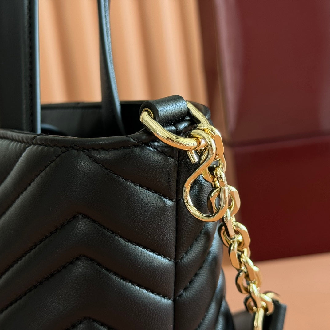 GUCCI 25S SMALL TOTE BAG 29 CM IN BLACK CALFSKIN WITH GOLD HARDWARE