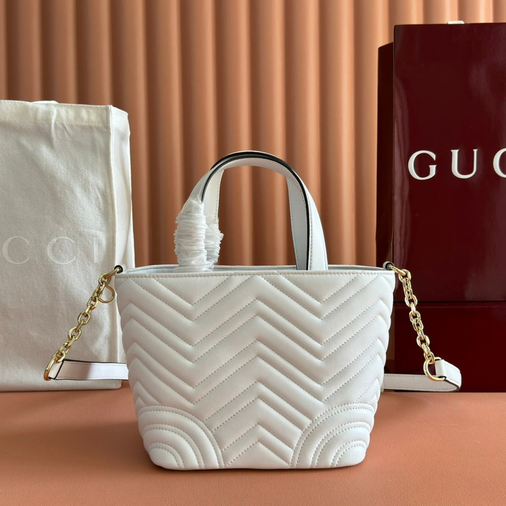 GUCCI 25S SMALL TOTE BAG 29 CM IN WHITE CALFSKIN WITH GOLD HARDWARE