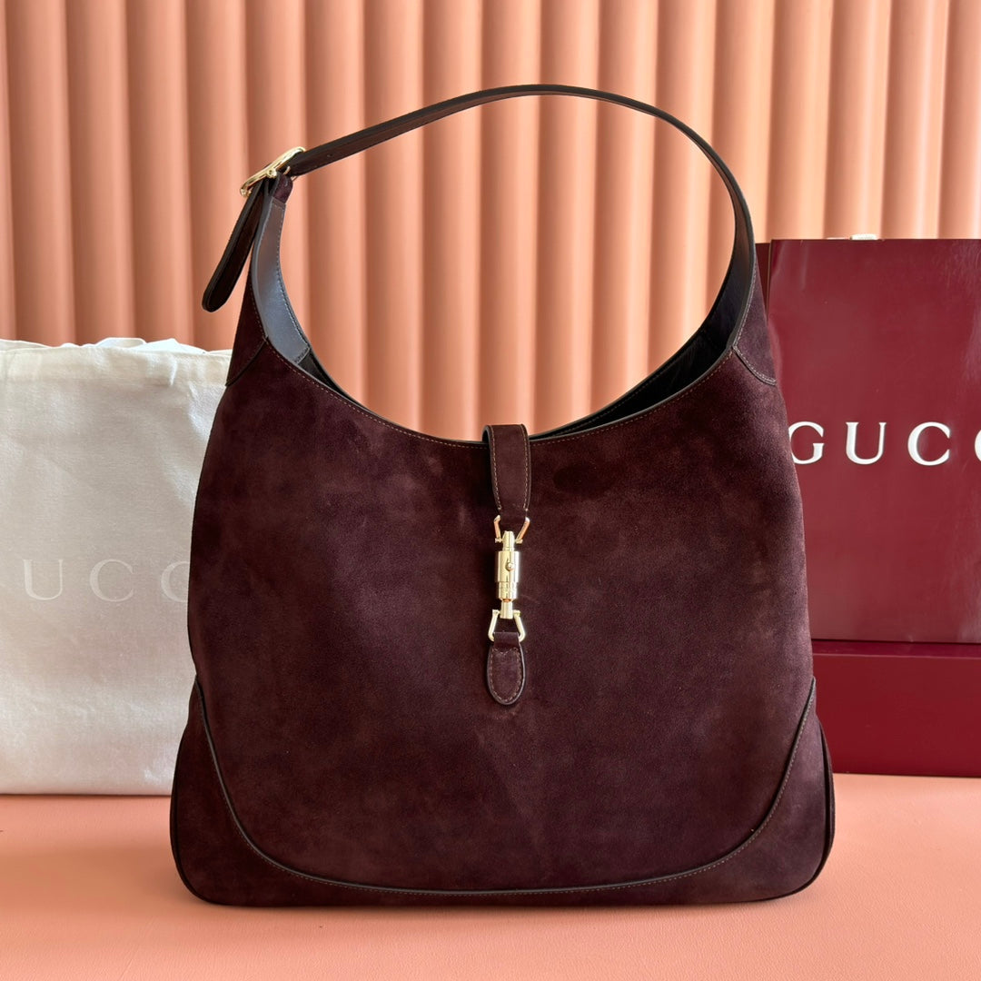 GUCCI 25S JACKIE GIORNO 44 CM IN DARK CHOCOLATE BROWN SUEDE