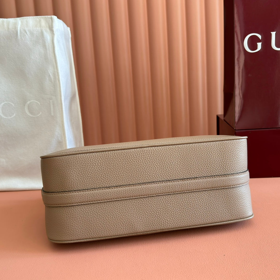 GUCCI 26S SHOULDER BAG 31 IN LIGHT EARTH BROWN CALFSKIN