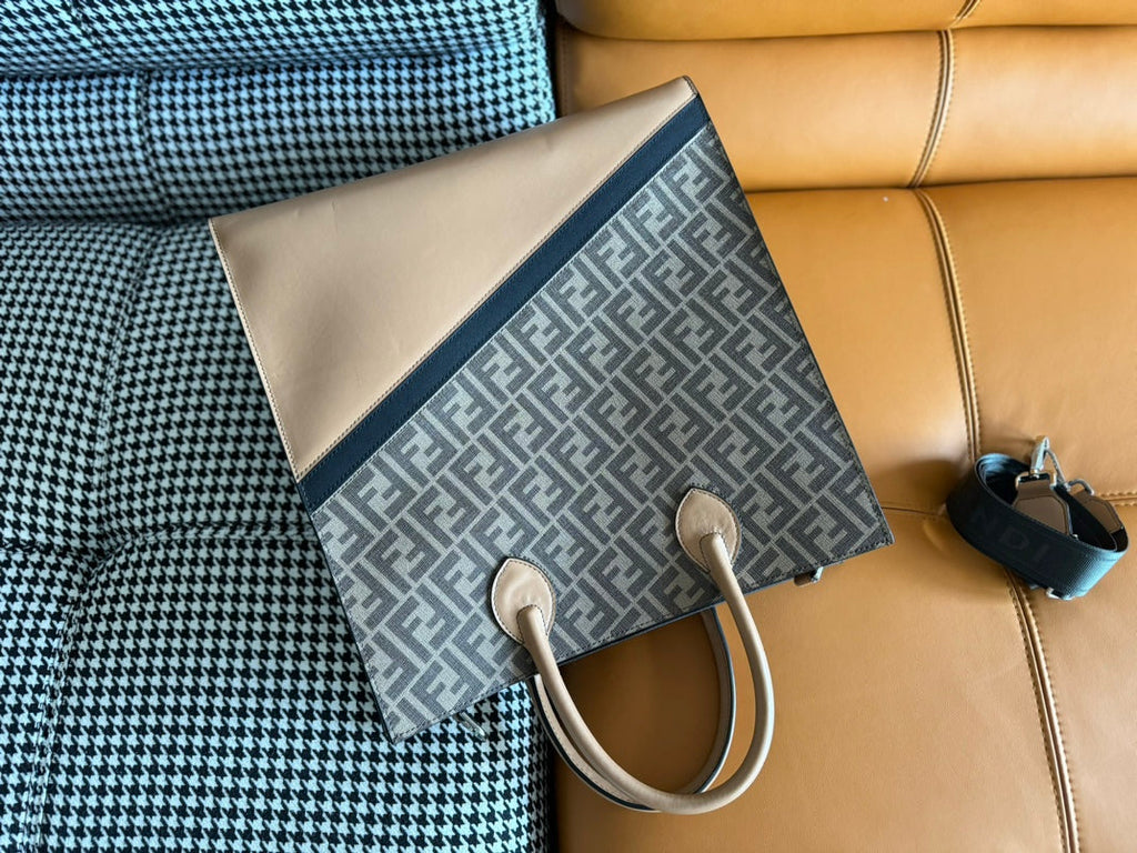 FENDI 38 BAG FF MONOGRAM FF CAMEL BROWN CALFSKIN WITH STRAP