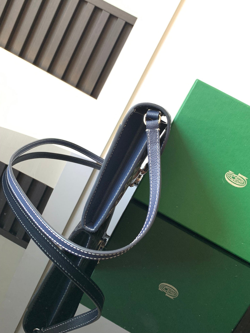 CHYPRE WALLET-POUCH 21 IN NAVY BLUE GOYARDINE CANVAS AND CALFSKIN