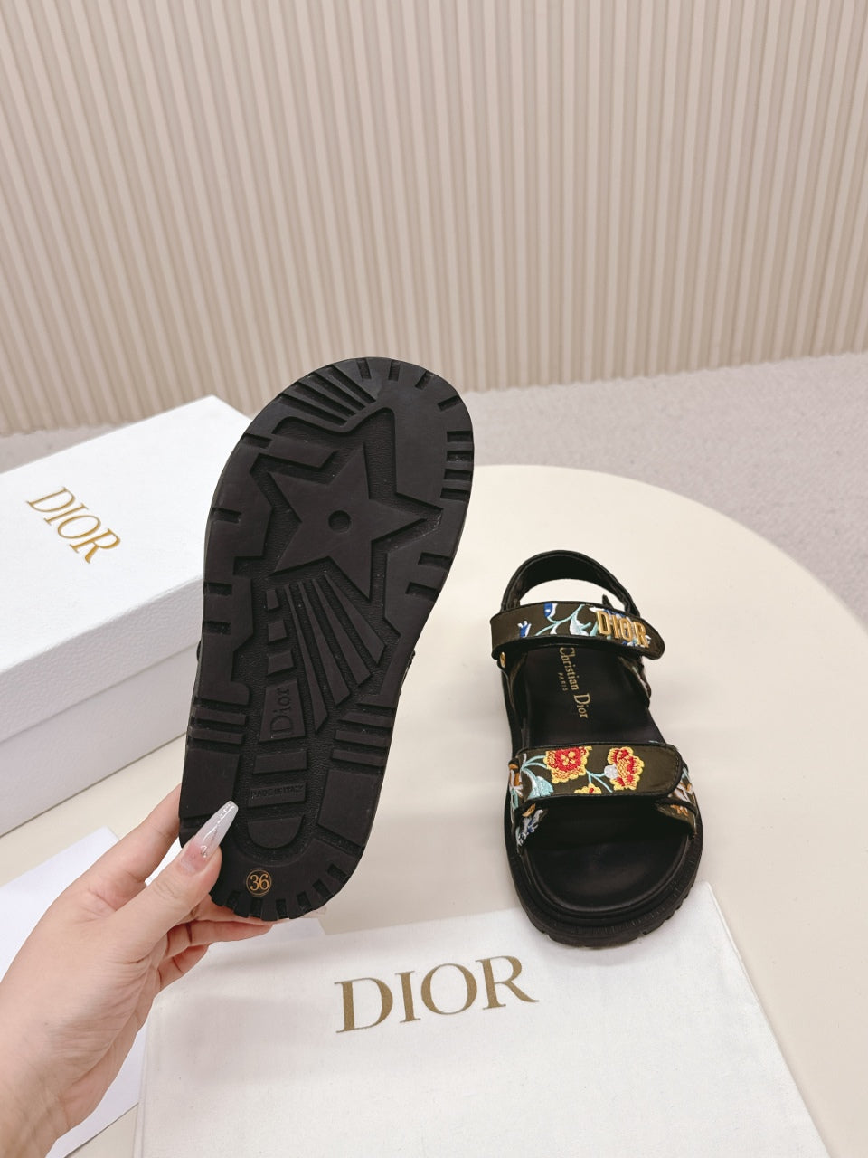 DIOR BACK-STRAP SANDALS 25S IN MOSS GREEN AND BLACK CALFSKIN EMBROIDERED WITH PETITES FLEURS