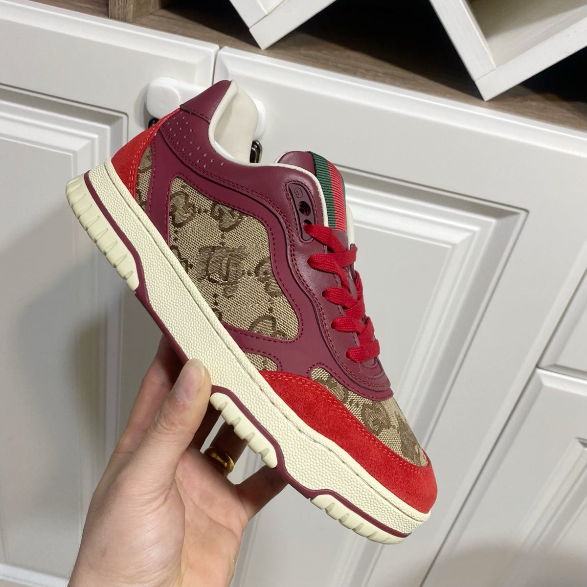 GUCCI 26S RE-WEB TRAINER SNEAKERS IN RED CALFSKIN AND BEIGE CANVAS