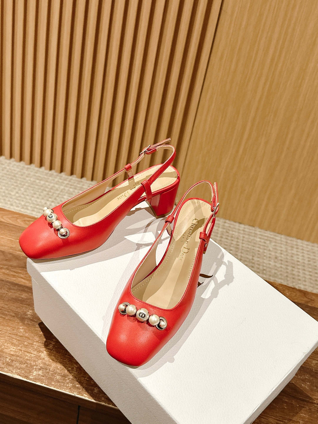 DIOR HIGH SLINGBACK 55 MM 25S IN RED LAMBSKIN PEARL DETAILING