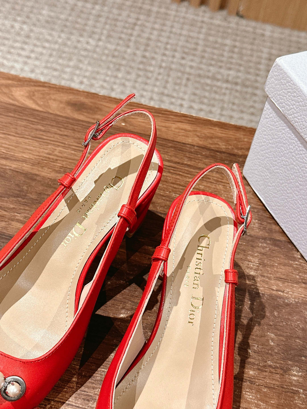 DIOR HIGH SLINGBACK 55 MM 25S IN RED LAMBSKIN PEARL DETAILING