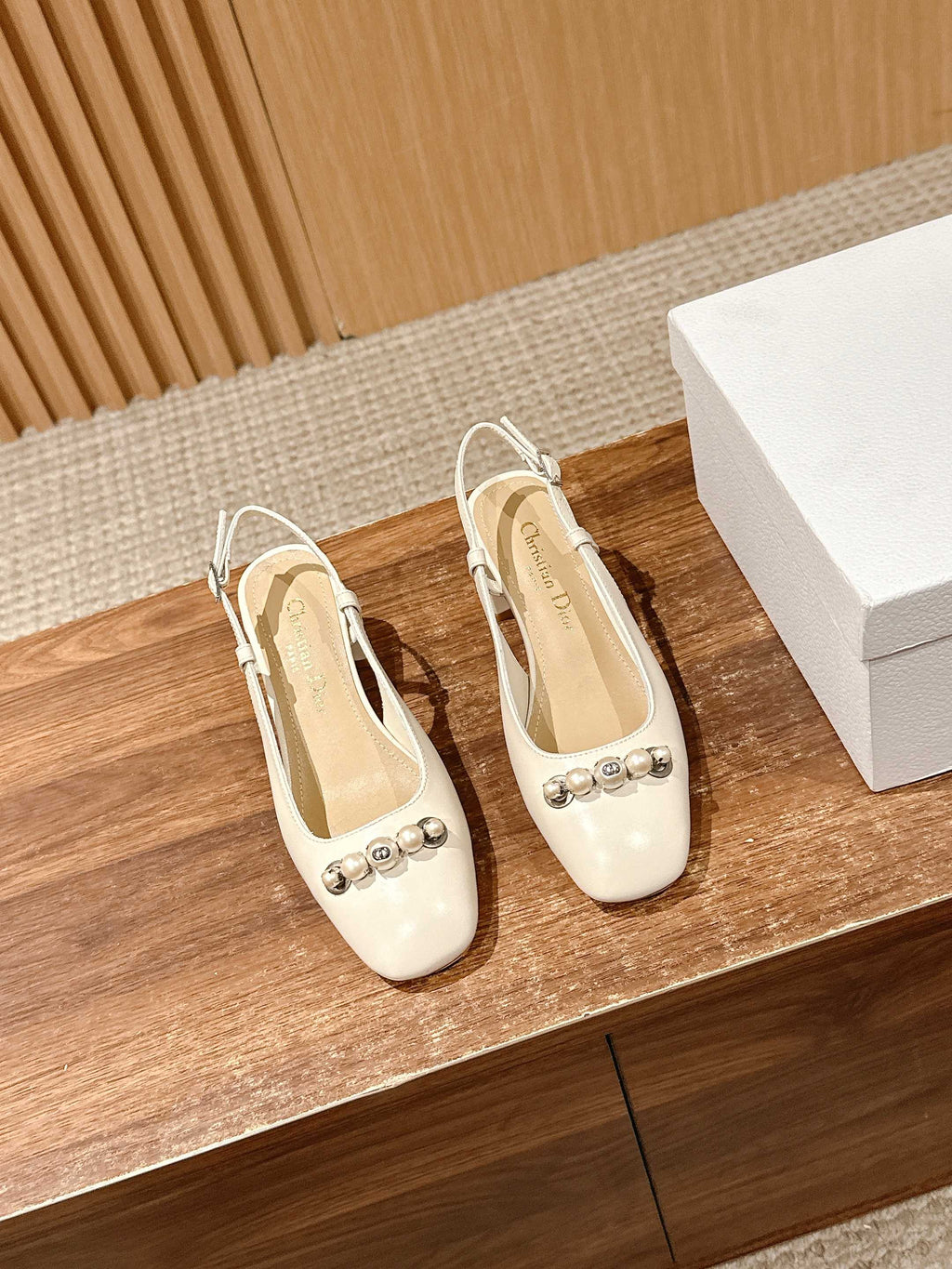 DIOR HIGH SLINGBACK 55 MM 25S IN CREAM WHITE LAMBSKIN PEARL DETAILING