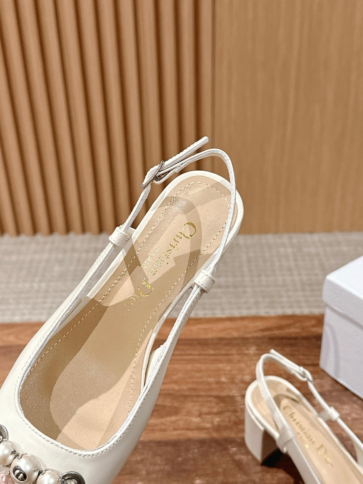 DIOR HIGH SLINGBACK 55 MM 25S IN CREAM WHITE LAMBSKIN PEARL DETAILING