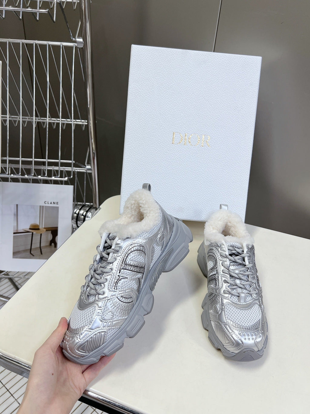 DIOR CHRONO SNEAKER 25S IN SILVER LAMBSKIN AND MESH FABRIC