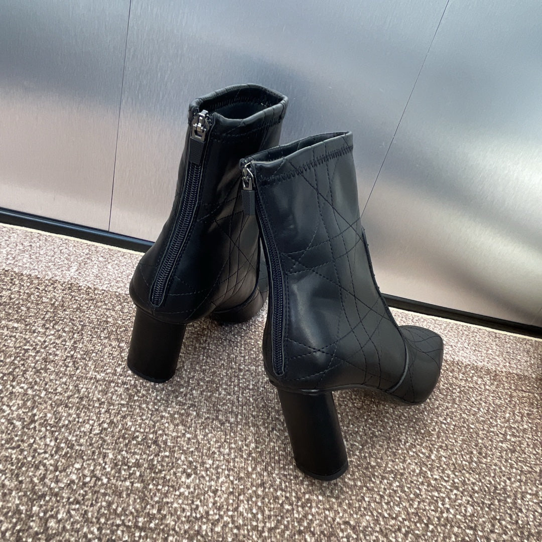 DIOR 25S D-SHADOW COUTURE SERIES ANKLE BOOTS 90MM IN BLACK CALFSKIN