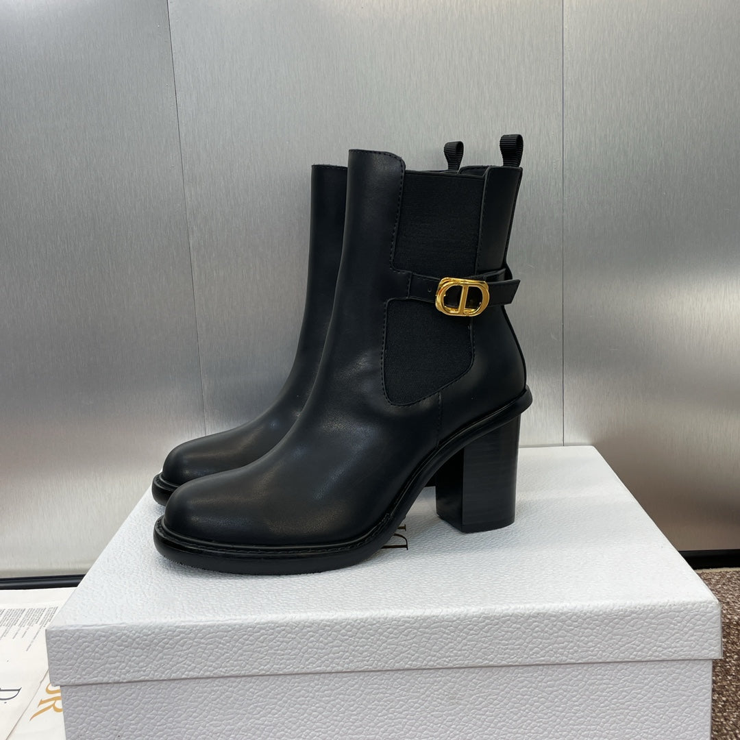 DIOR 25S MONTAIGNE MEDIUM BOOTS 70MM IN BLACK CALFSKIN