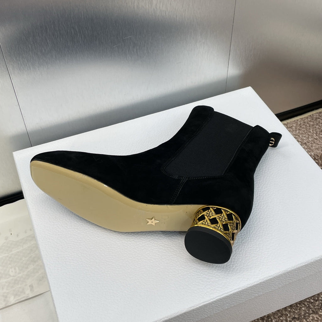 DIOR 25S ANKLE BOOT IN BLACK SUEDE