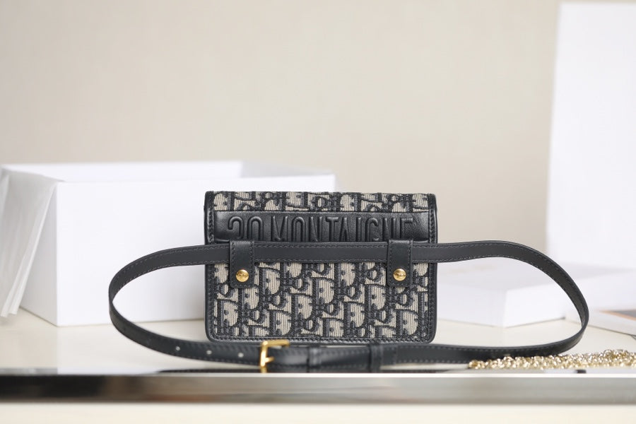 DIOR 30 MONTAIGNE 19CM BLUE OBLIQUE EMBROIDERY